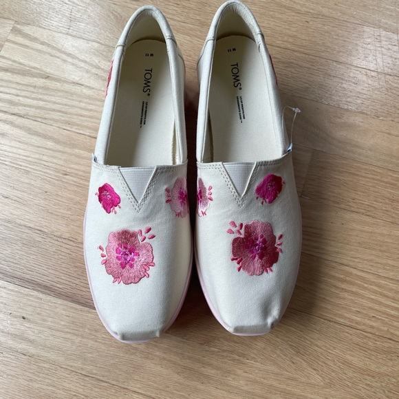 TOM’S Alpargata Platform Slip On Shoes Size 11 in Excellent Condition - Picture 6 of 15